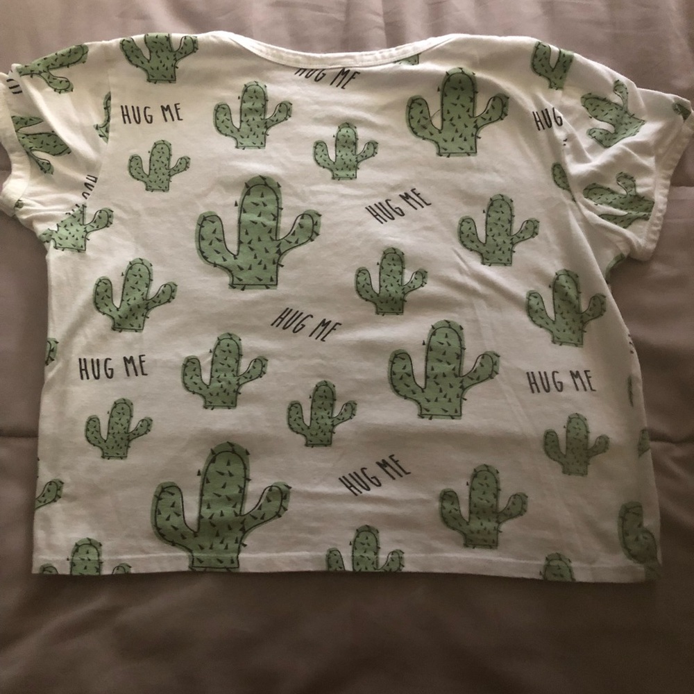 Shirt - Picture 2 of 4